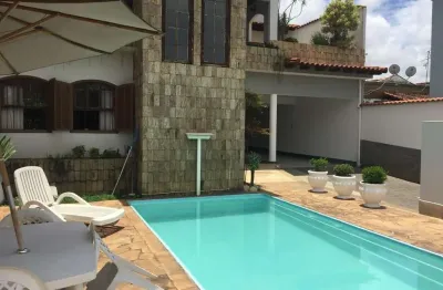 Casa com 5 quartos à venda no niterói, volta redonda  por r$ 2.450.000