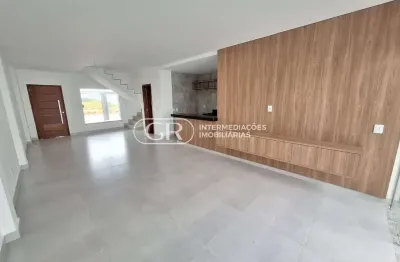 Casa com 3 quartos à venda no jardim belvedere, volta redonda  por r$ 820.000