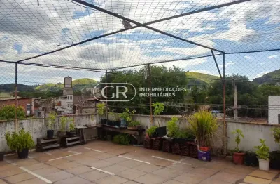 Casa com 4 quartos à venda no Retiro, Volta Redonda 