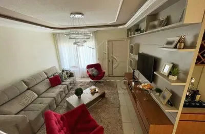 Casa em condominio,3 dormitorio(s) bairro golden park golden park residence alfa