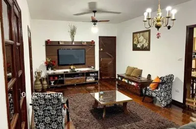 Casa com 3 quartos à venda na Dos Anturios, 29, Jardim Simus, Sorocaba