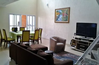 Casa em condominio,5 dormitorio(s) bairro odim antão jardim portugal