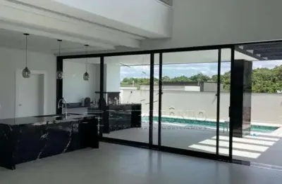 Casa em condominio, 4 dormitório(s) bairro alphaville nova esplanada 4