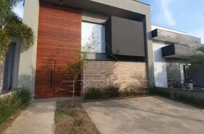 Casa com 1 dormitório sendo suíte com closet no condominio terras de são joão