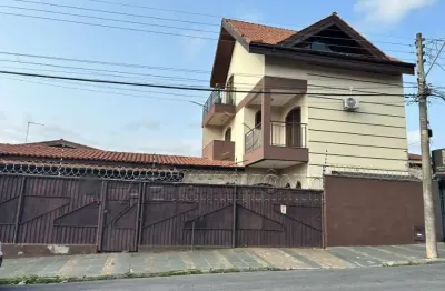 Casa com 3 quartos à venda na Rua Vicente Lamarca, Jardim Santa Rosália, Sorocaba