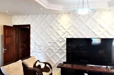 Casa com 3 quartos à venda na Rua Carlota Fiel Carnelos, 267, Jardim Santa Rosália, Sorocaba