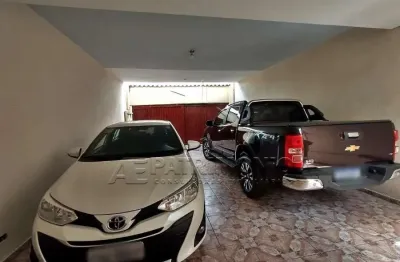 Casa com 4 quartos à venda na Rua Júlio Ribeiro, Vila Santana, Sorocaba