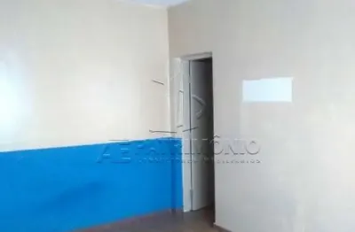 Casa com 3 quartos à venda na Rua Santa Clara, Centro, Sorocaba