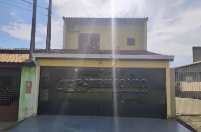 Casa sobrado vivenda do itavuvu com 3 quartos sendo 2 suites
