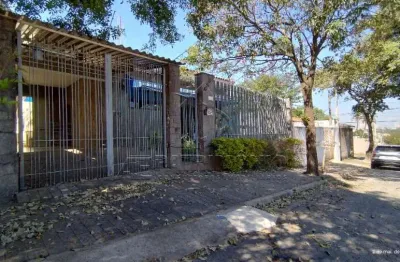 Casa com 3 quartos à venda na Das Asaléas, 653, Jardim Simus, Sorocaba