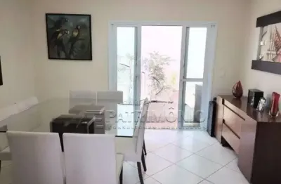 Casa sobrado em condominio, aldeida da mata, 3 dorms c/ 1 suite simples e 1 suite master closet, votorantim, sul