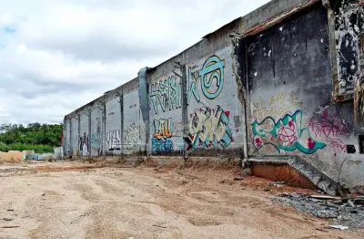 Terreno à venda na Avenida Engenheiro Carlos Reinaldo Mendes, 875, Além Ponte, Sorocaba