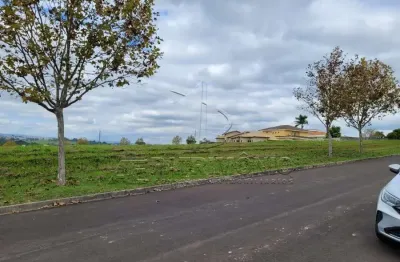 Terreno em condomínio fechado à venda na Estrada Ipatinga, 805, Condomínio Saint Charbel, Araçoiaba da Serra