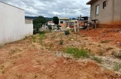 Terreno em condomínio fechado à venda na Rua Paschoal Jerônimo Fornazari, Colina Santa Mônica, Votorantim