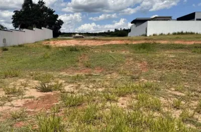 Terreno no condominio fazenda jequitibá residencial