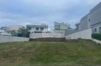 Terreno á venda 700m² plano - condomínio reserva do paratehy, urbanova