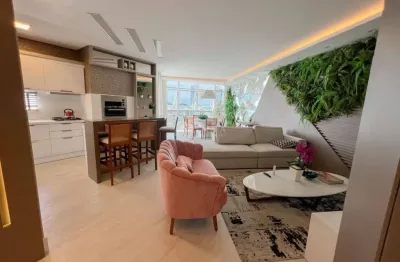 Apartamento com 3 quartos para alugar na Rua 961, 1, Centro, Balneário Camboriú