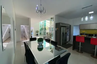 Casa de alto padrão no coração de balneário camboriú