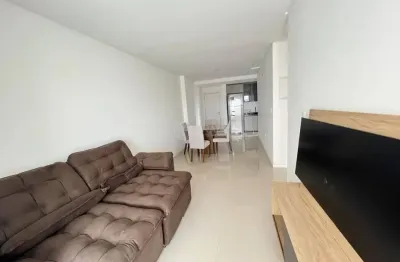 Apartamento mobiliado no ed. cosmopolitan | 2 suítes, sacada com churrasqueira e duas vagas