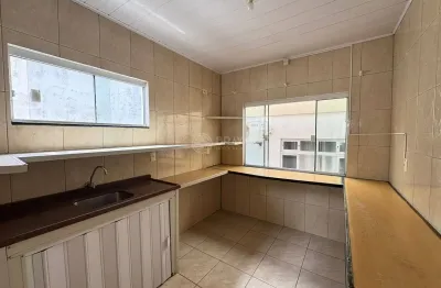 Sala comercial com 3 salas para alugar na Rua Teodoro Luiz Pereira, São João, Itajaí