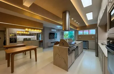 Apartamento com 3 quartos à venda na Avenida Atlântica, Centro, Balneário Camboriú