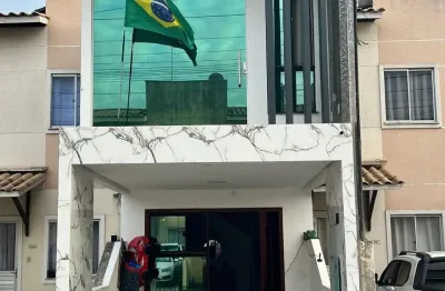 Casa à venda no azul ville papagaio, 2 quartos e quintal amplo