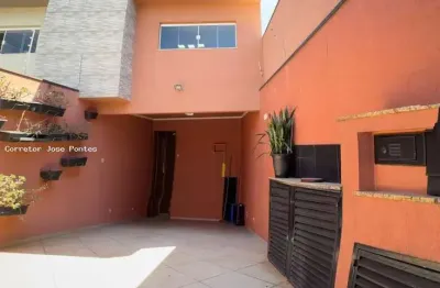 Casa com 3 quartos à venda na Rua João Puglisi, 67, Parque São Domingos, São Paulo