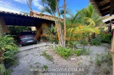 Casa 4 quartos suíte churrasqueira espaço para piscina