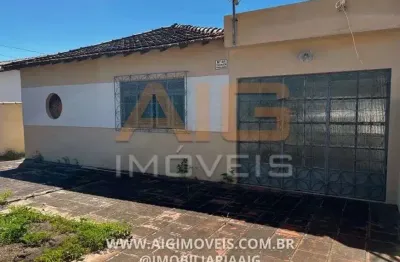 Casa 2 quartos bem pertinho do centro de iguaba grande - rj - oportunidade