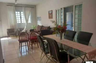 Casa à venda no São Luiz, Pará de Minas 