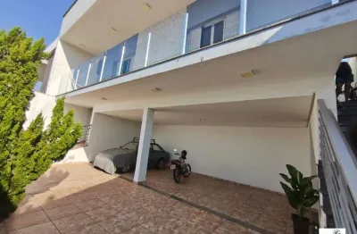 Casa à venda no Jardins, Pará de Minas 