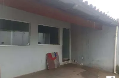 Casa à venda no Califórnia, Pará de Minas 