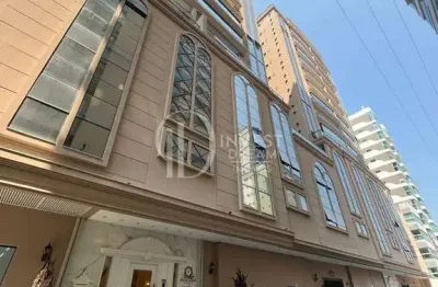 Apartamento com 3 quartos à venda na Rua 216, 155, Meia Praia, Itapema