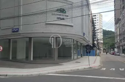 Loja comercial de esquina, tabuleiro dos oliveiras, itapema - sc