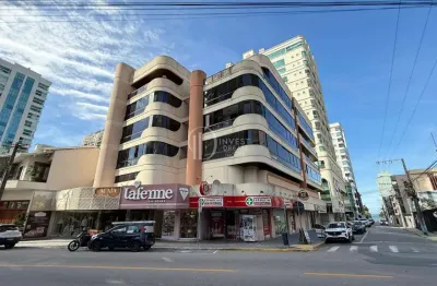 Apartamento com 4 quartos à venda na Rua 133a, 197, Centro, Itapema