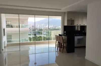 Apartamento com 4 quartos para alugar na Rua 318, 70, Meia Praia, Itapema