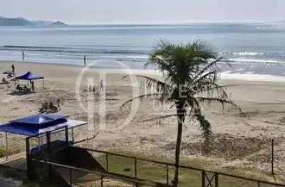 Apartamento com 4 quartos para alugar na Rua 231, 13, Meia Praia, Itapema