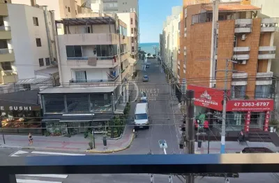 Apartamento frente avenida para temporada, meia praia, itapema - sc