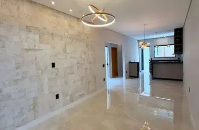 Linda Casa com Terraço Gourmet á venda no Res. Villa Verde - Brag Pta!!!