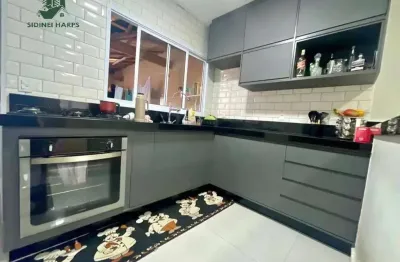 Venda! Lindo Sobrado no Condomínio Parque das Cerejeiras 4 - Bragança Pta.