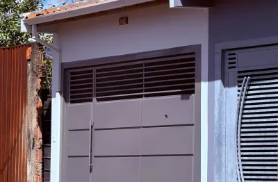 Casa com 2 quartos à venda na Rua Benedito de Rossi Bolli, Jardim Celina, Araras