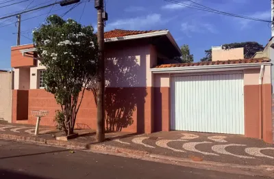 Casa com 2 quartos à venda na Rua Oswaldo Cruz, Bom Jesus, Araras