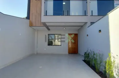 Sobrado novo 3 dormitórios 2 vagas bairro areias em camboriú