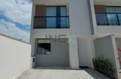 Sobrado triplex 2 suítes 1 vaga bairro lídia duarte - camboriú