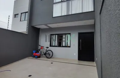 Sobrado 3 suítes 2 vagas bairro rio pequeno em camboriú-sc