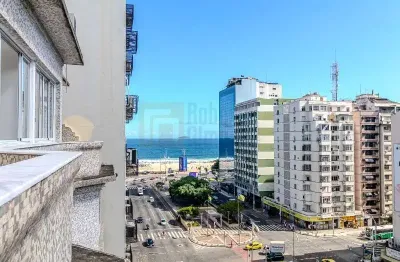 Excelente apartamento reformado copacabana 135m² com 3 quartos sendo1 suíte 2 banheiros 1 sala ampla 2 quadra praia do leme copacabana próximo a metrô