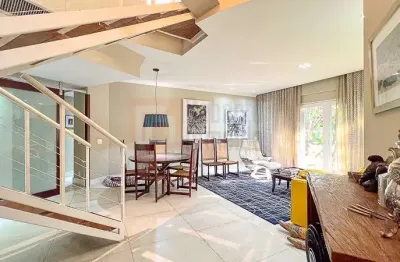 Excelente cobertura à venda na rua john kennedy jardim oceânico de 296m² com 4 quartos sendo 2 suítes 1 master com closet cozinha planejada 2 vagas