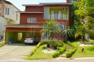 Ótima casa à venda duplex condomínio alphaville 10 com 550m² de área construída com 4 suítes sendo 3 com hidro piscina sauna churrasqueira