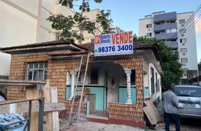 Terreno à venda próximo da avenida geremário dantas de 520m² no bairro pechincha em jacarepaguá com 12m de frente e 43m de lateral