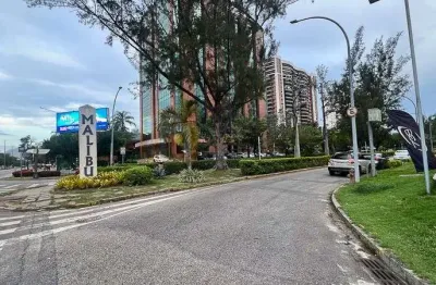 Terreno à venda no condomínio malibú barra da tijuca com 1028m² condomínio exclusivo com portaria 24 horas segurança próximo ao shopping vogue square